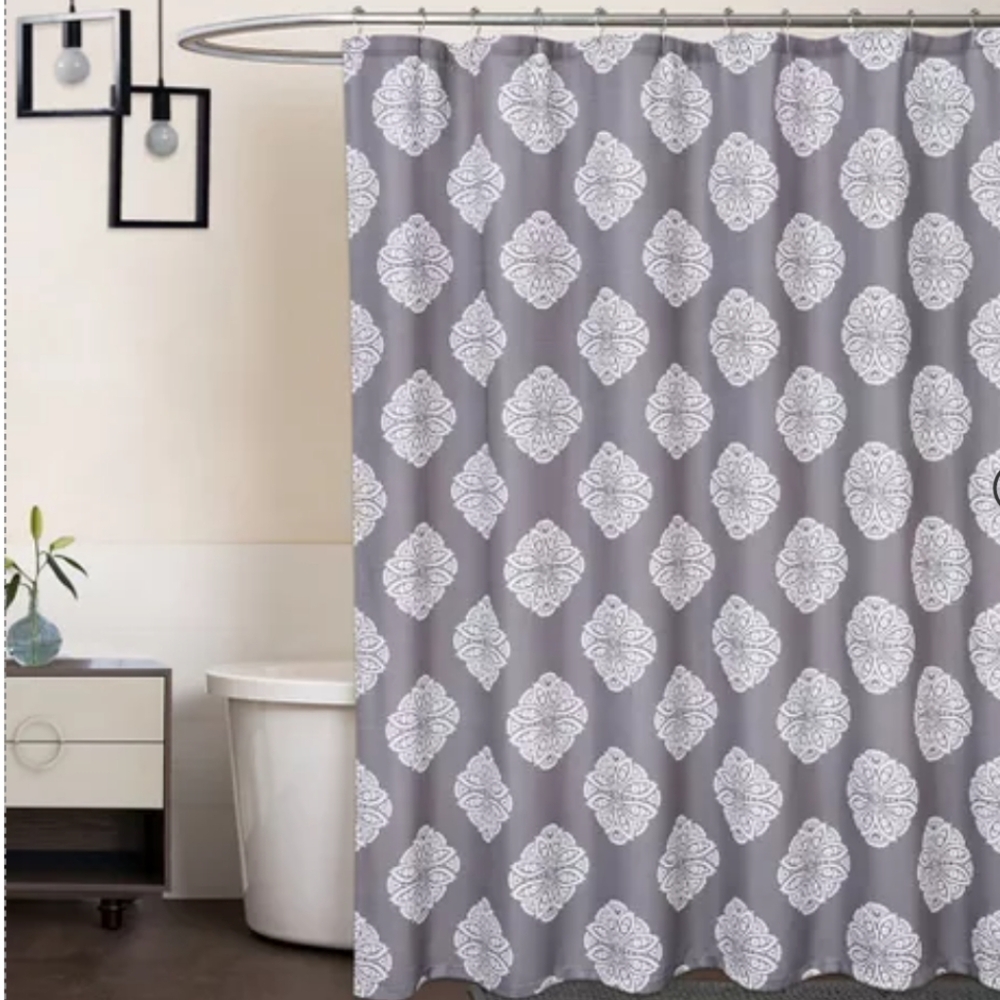 NWOT-35x72 Shower Curtains